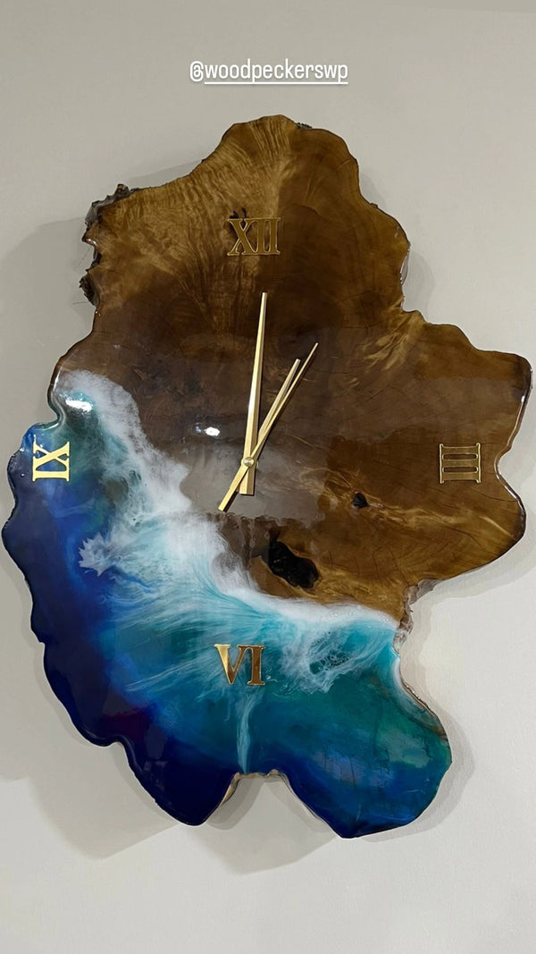 Nautical breeze epoxy clock